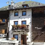 Francisi Lägenhet