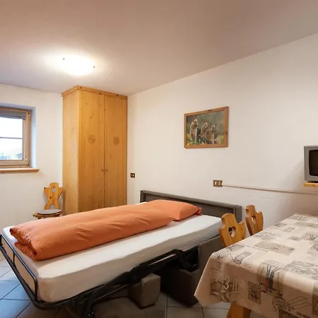 Francisi Apartment