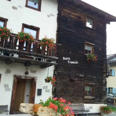 Francisi Apartment *