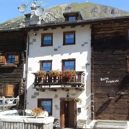 Francisi Apartment